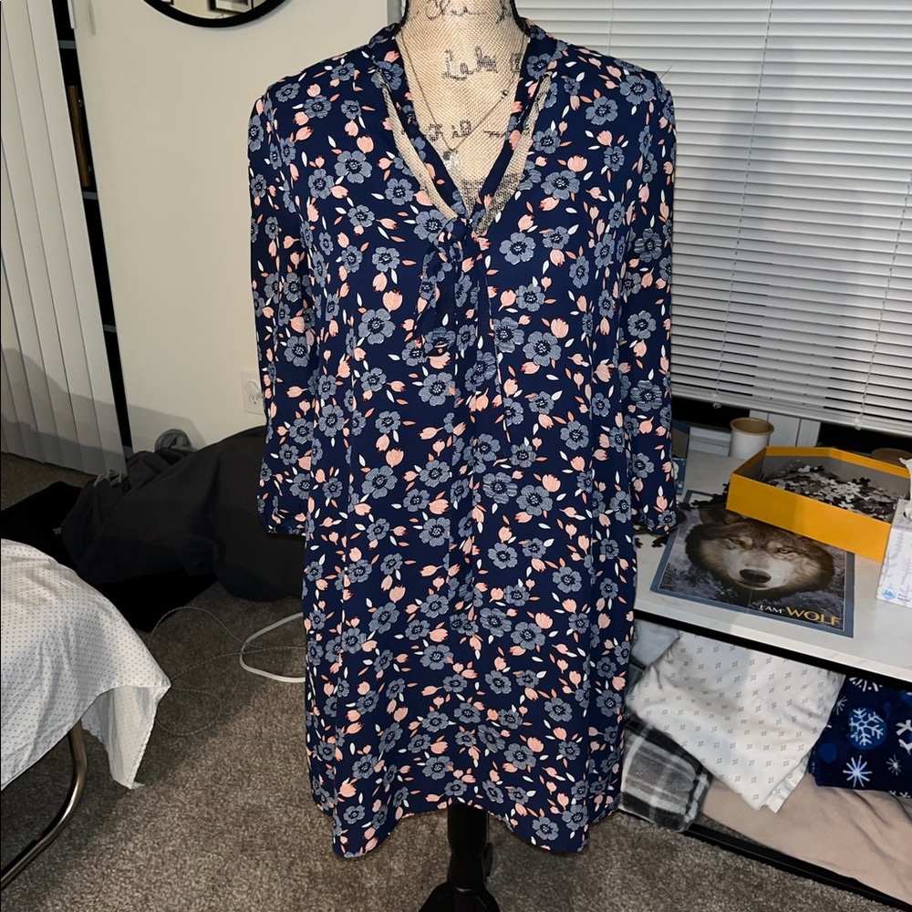 DR2 M navy mid sleeve dress